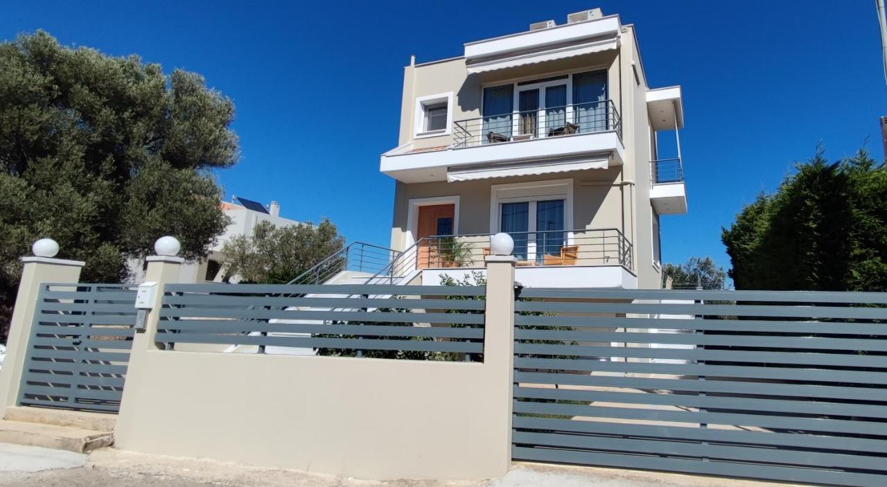 The Bright House A Two-Storey Maisonette In Loutraki Εξωτερικό φωτογραφία