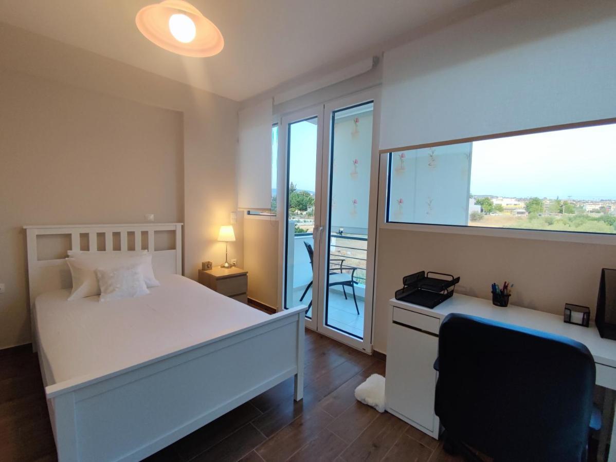 The Bright House A Two-Storey Maisonette In Loutraki Εξωτερικό φωτογραφία