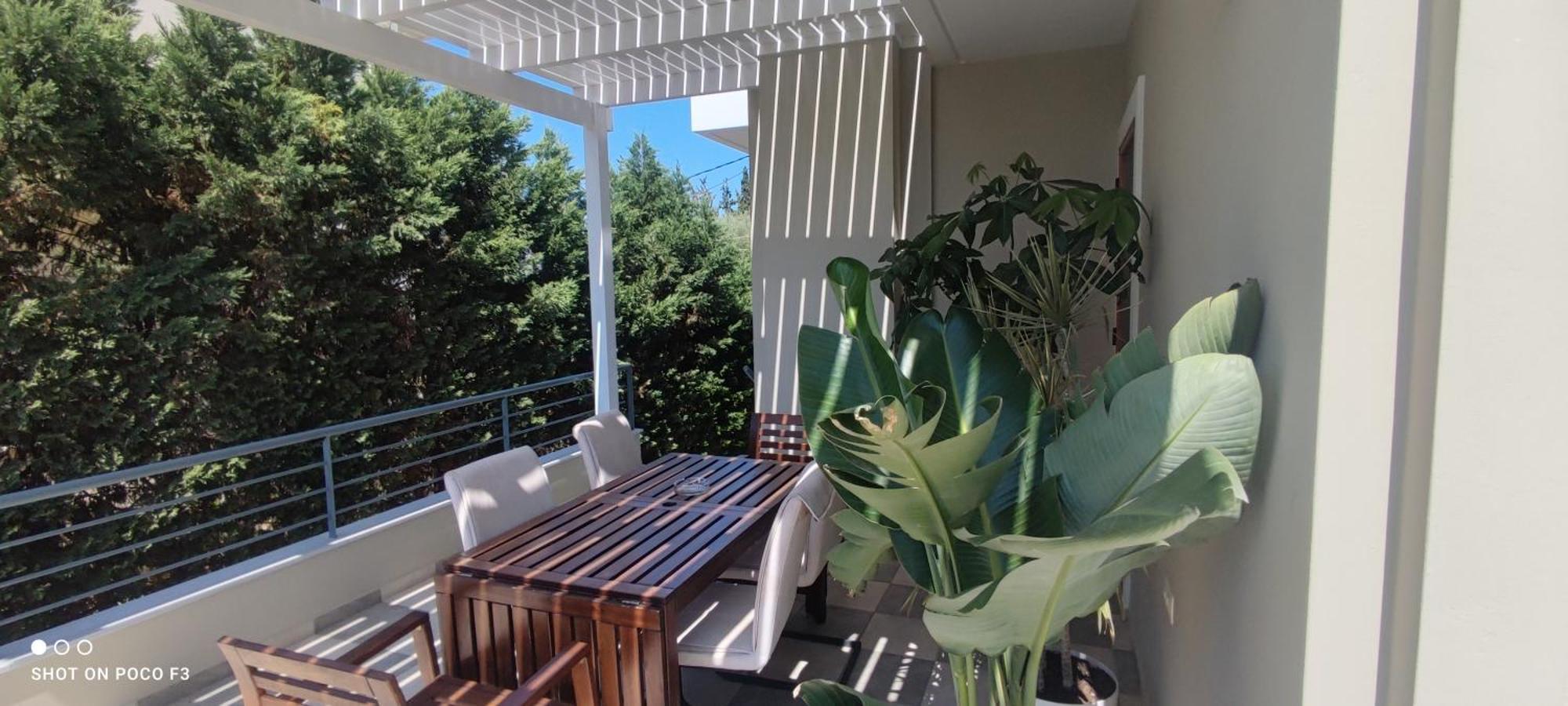 The Bright House A Two-Storey Maisonette In Loutraki Εξωτερικό φωτογραφία